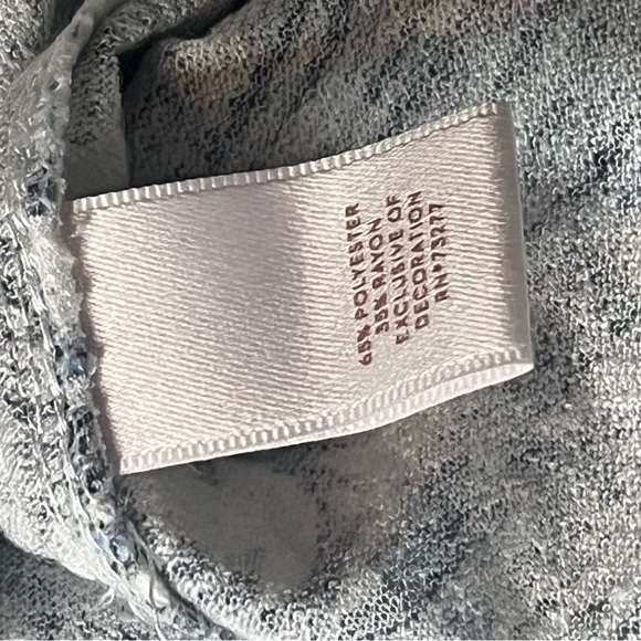 LC LAUREN CONRAD floral Short Sleeve Fitted T-Shirt - Picture 9 of 9